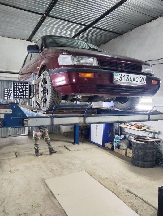 Мицубиси Спейс вагон