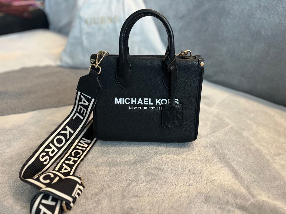 Чанта Michael kors