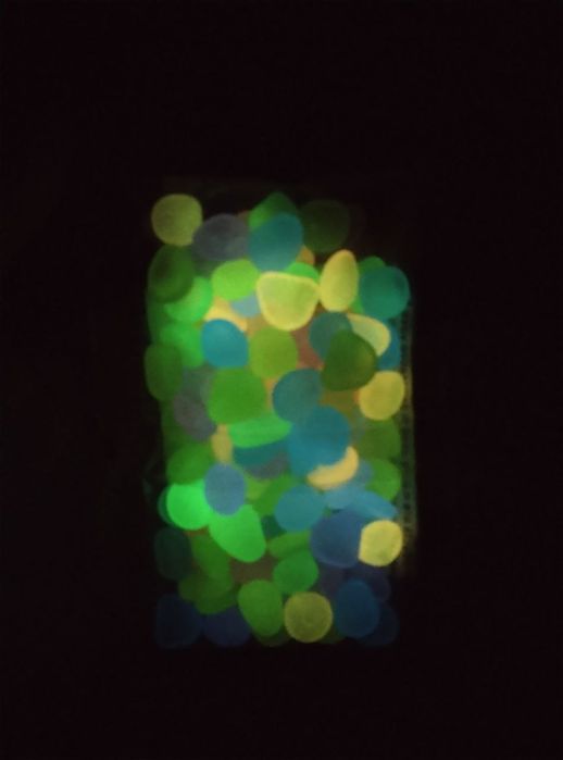 Akvarium uchun fosfor toshlar sotiladi