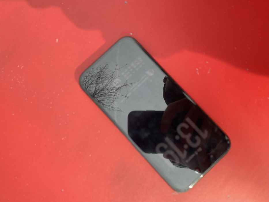 Iphone 15pro идельном состояни