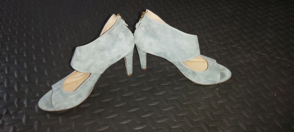 Sandale piele intoarsa