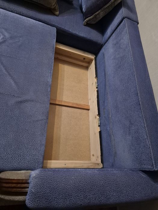 Угловой мягкий диван