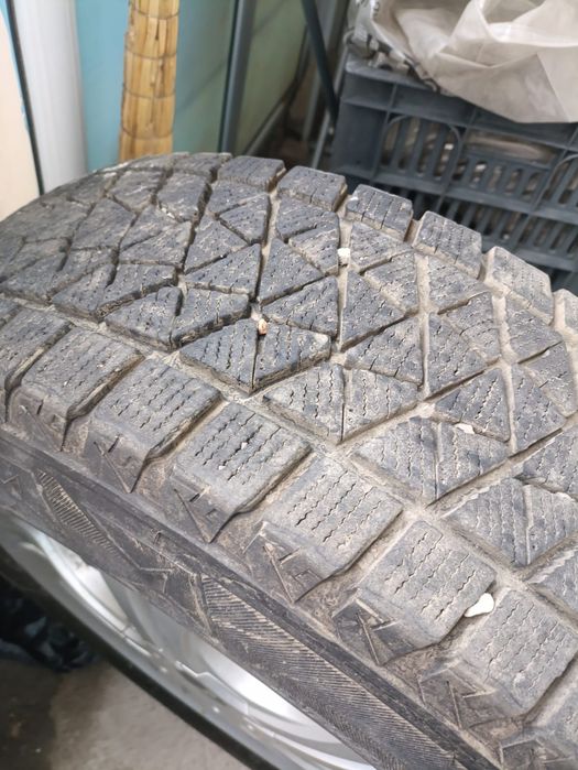 Продам колесо  срочно