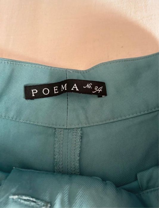 Costum Poema verde menta