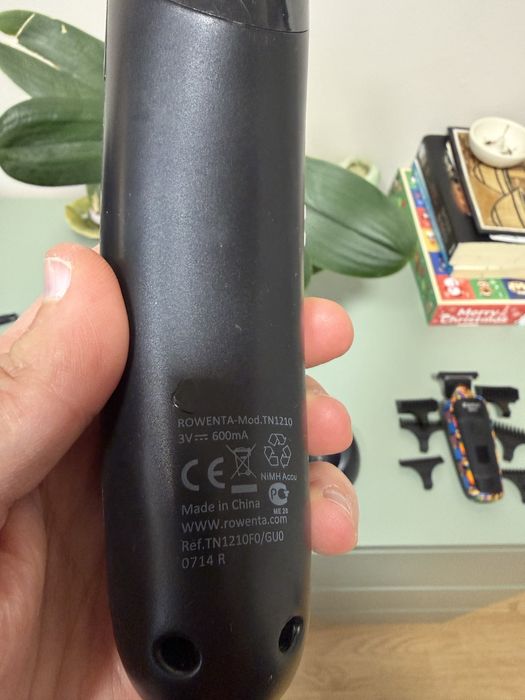 Rowenta Nomad TN1210 - машинка за подстригване/бръснене