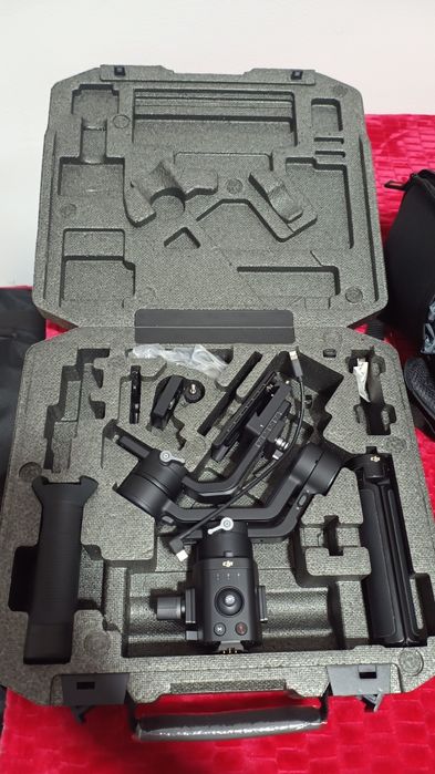 Sony a 6400 și RONIN-SC