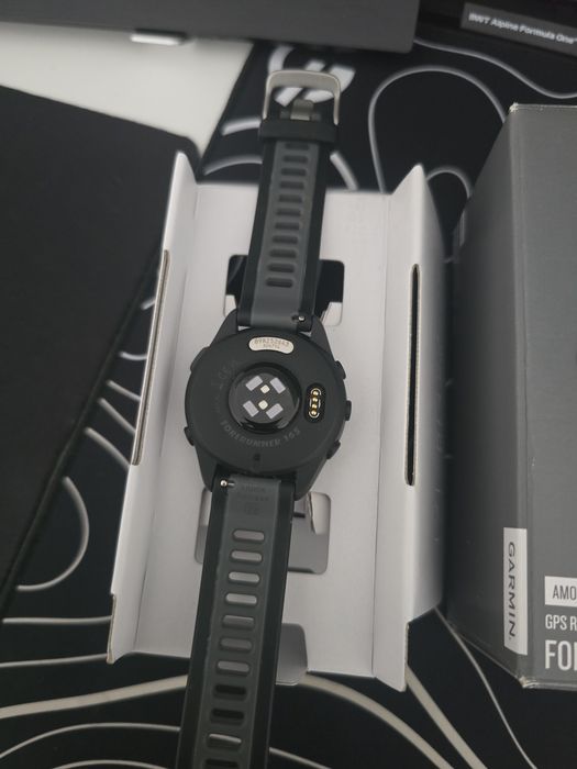 Garmin Forerunner 165