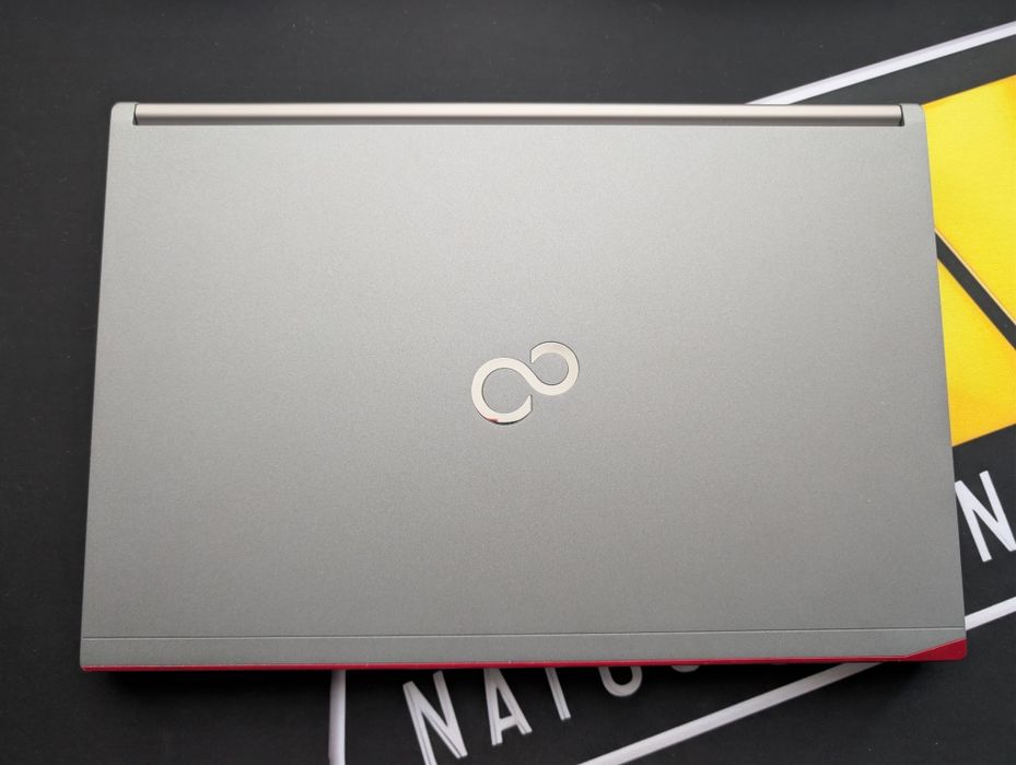 Fujitsu Lifebook E756