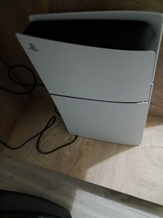 Playstation 5 digital slim 825gb