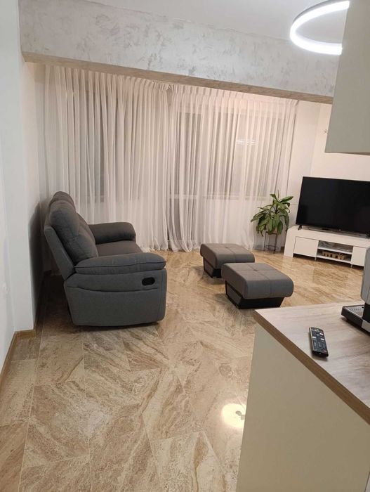 Тристаен изцяло обзаведен апартамент,кв. Овчарски, гр. Хасково