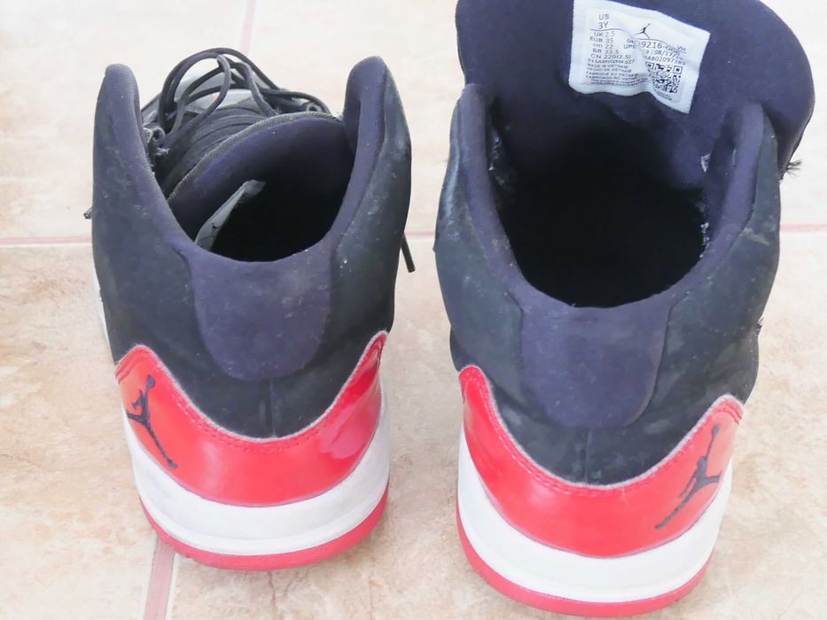 adidasi Jordan marimea 35