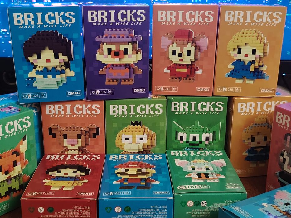 Мини конструктор Bricks