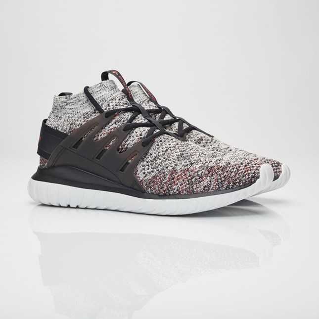 Adidas Tubular Nova Primeknit marimea 42 si 42 2/3