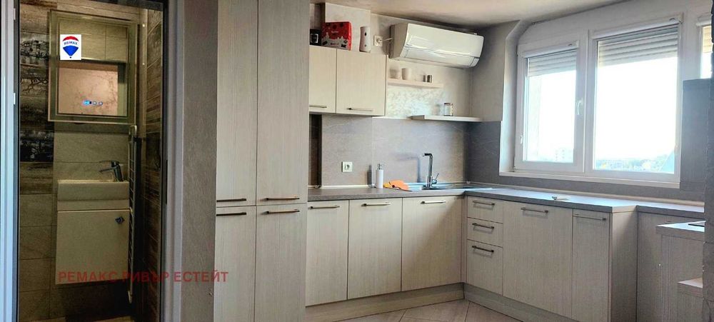 Продава се Ателие в Русе, Хъшове - 23 кв.м за 1300 €/кв.м - Снимка #2