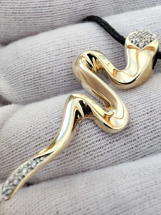 Pandantiv Aur 14K Sarpe Cu Diamante Diamant Unicat