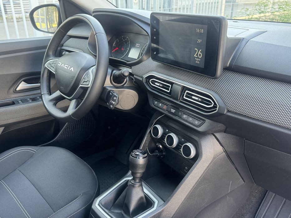 Dacia Logan 2024 full option  50000 km