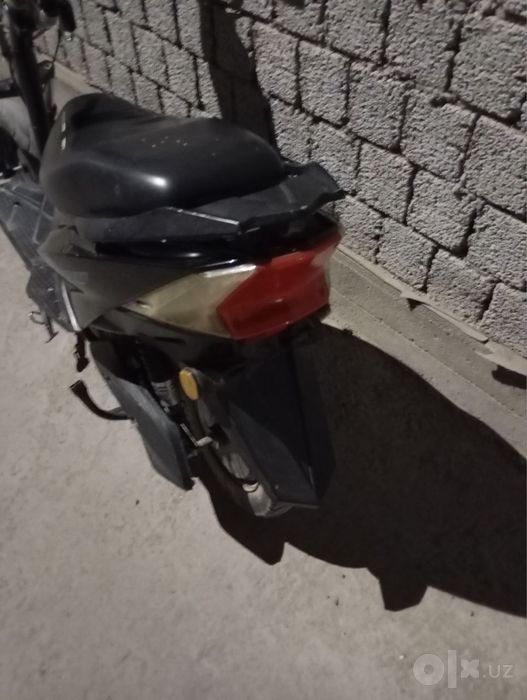 китай скутер м8