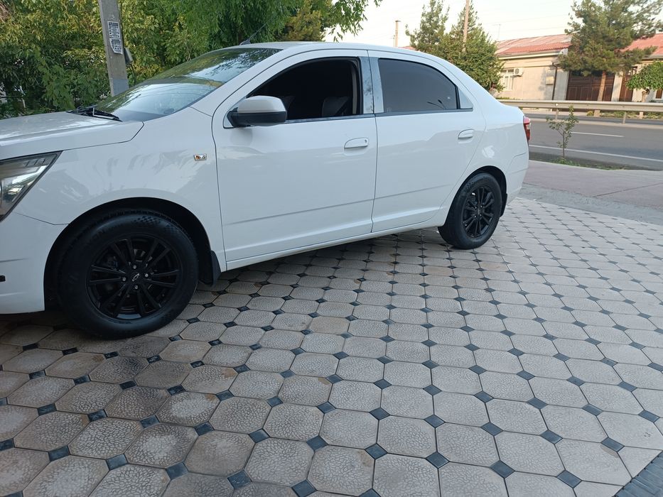 Cobalt Midnayt Diska balon Sotiladi Holati tinniq