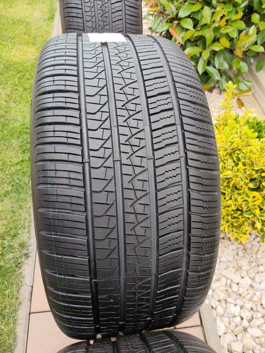 Vând jante Mercedes GLS/ GLE/GLE coupe W167  pe 21" originale anvelope Pirelli all season  noi
