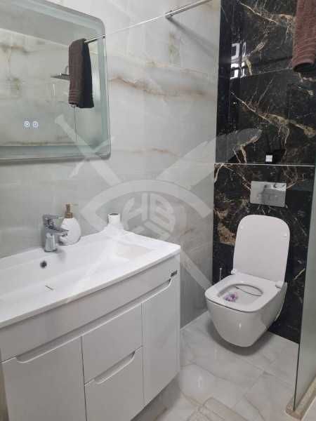 Продава се Многостаен апартамент в Бургас, Център - 92 кв.м за 1941 €/кв.м - Снимка #6