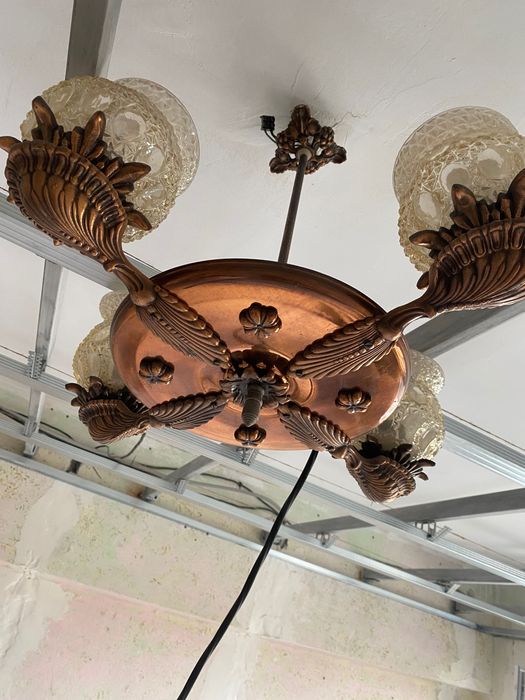 Ретро меден полилей