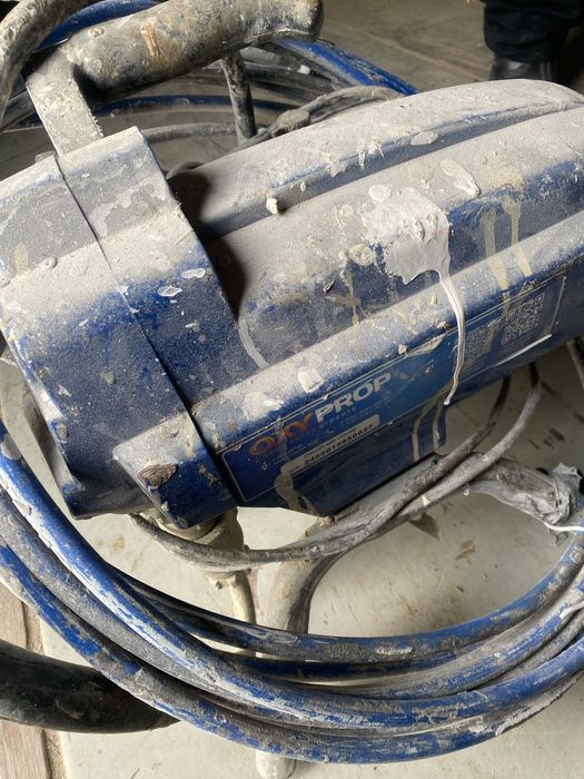 Краскопульт оксипро 595 Продам диван недорого БУ