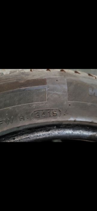 4 Зимни гуми Hankook 205/55/16-180 лева