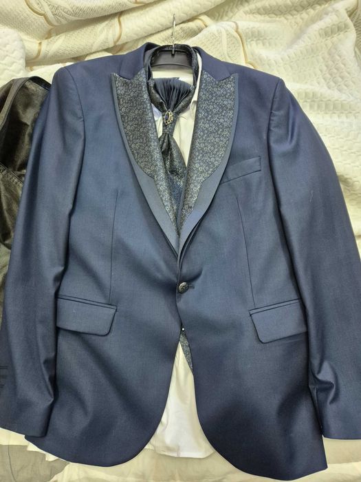 Vand costum mire nou deosebit