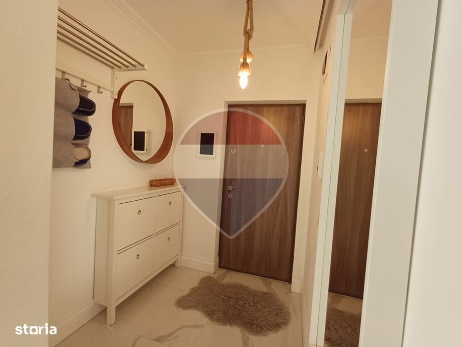 Apartament cu 3 camere de închiriat în zona Piata Cluj