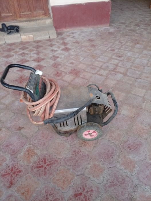 Карчер сотилади холати аьло.