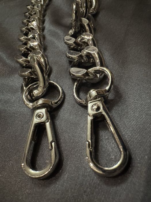 Черна чанта с 2 дръжки