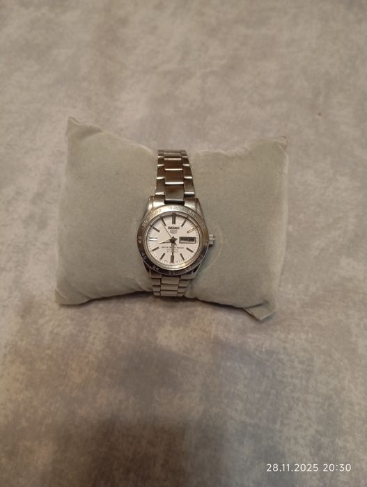 Дамски часовник Seiko 5