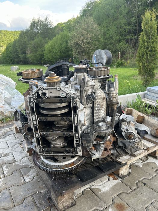 Vând motor DEFECT Range Rover Sport 2011, cod motor 306DT, 3.0 diesel, 278 CP