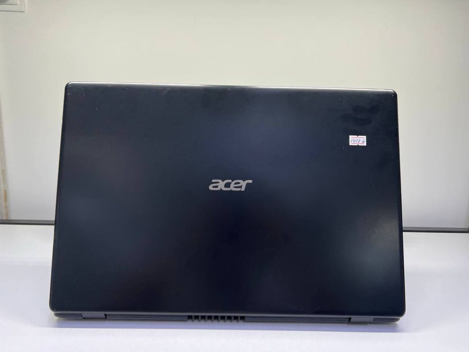 Acer Core i3-7 16.5 дюйм