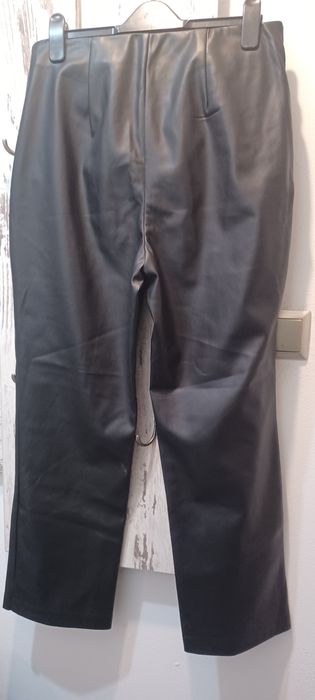 Дамски кожен панталон