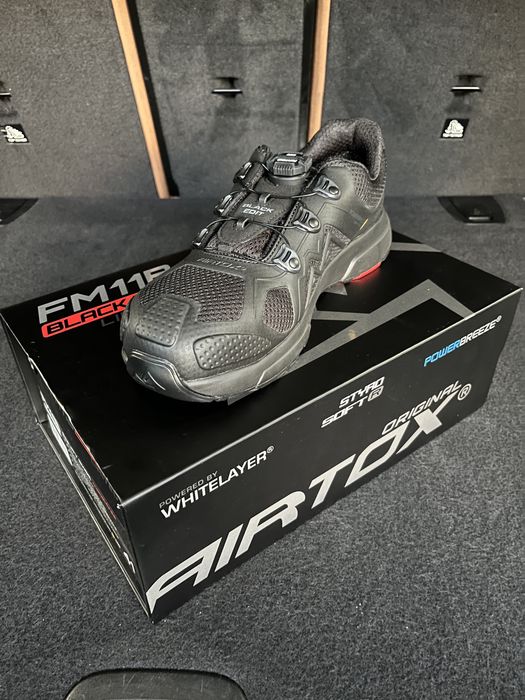 pantofi de protectie Airtox FM11B Black Edit