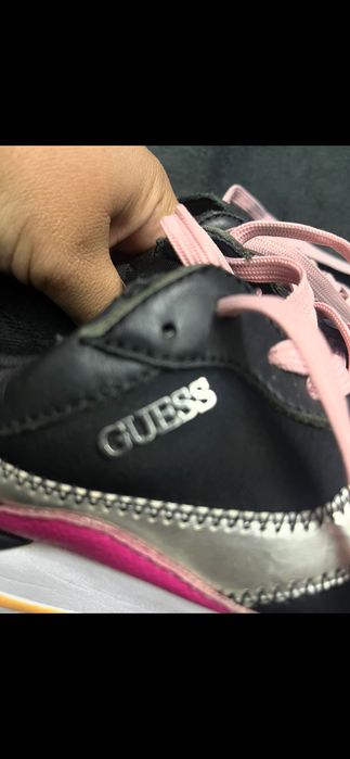 Guess маратонки 39