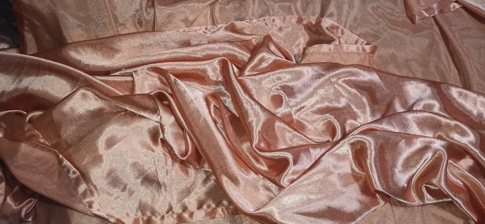 Продам шторы тонкие