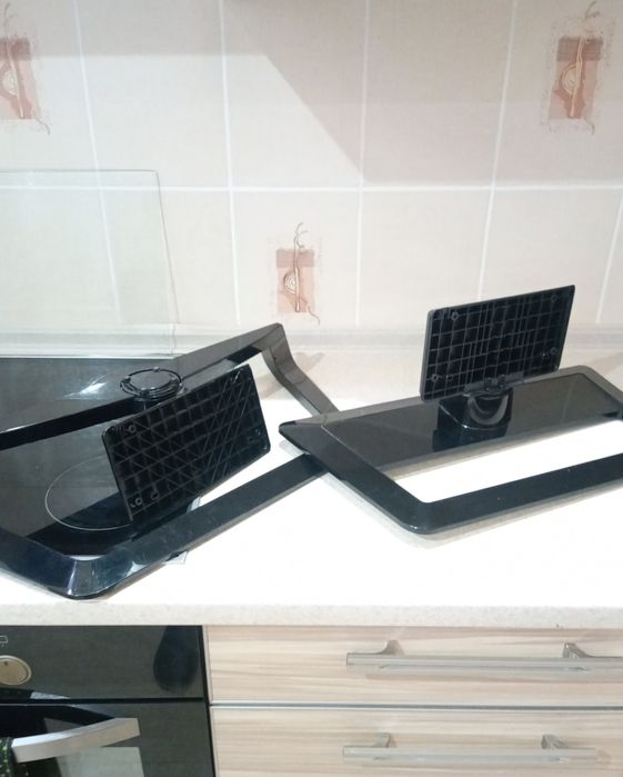 Подставка под телевизор