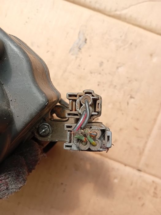 Трамблёр Toyota Carina E