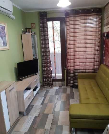 Дава се под наем Двустаен апартамент в Бургас, Възраждане - 46 кв.м за 210 € - Снимка #5