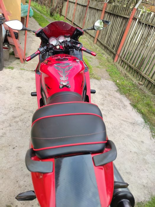 Vânzare Yamaha YZF 600 - Stare excelentă, multe îmbunătățiri