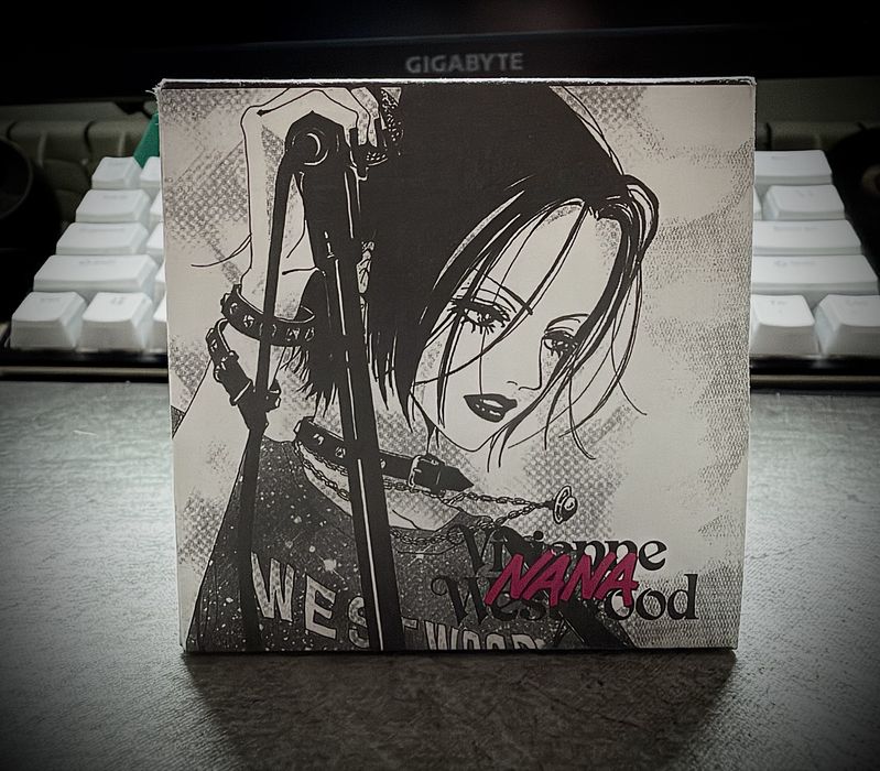 Vivienne Westwood × NANA – 25th Anniversary Orb necklace