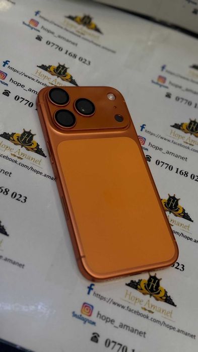 Hope Amanet Iphone 17 Pro cosmic orange