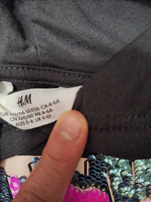 Lot hanorace H&M stare foarte bună mărimea 4-6 ani