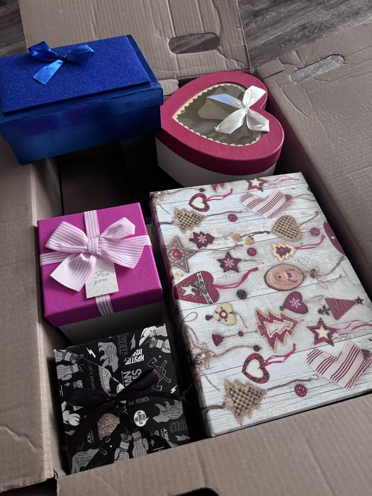 Продам подарочные коробки