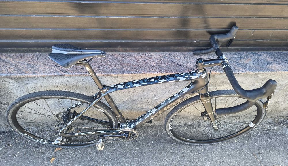 Gravel Kuota Ka-Road LFS Carbon SRAM Rival 1x DT Swiss