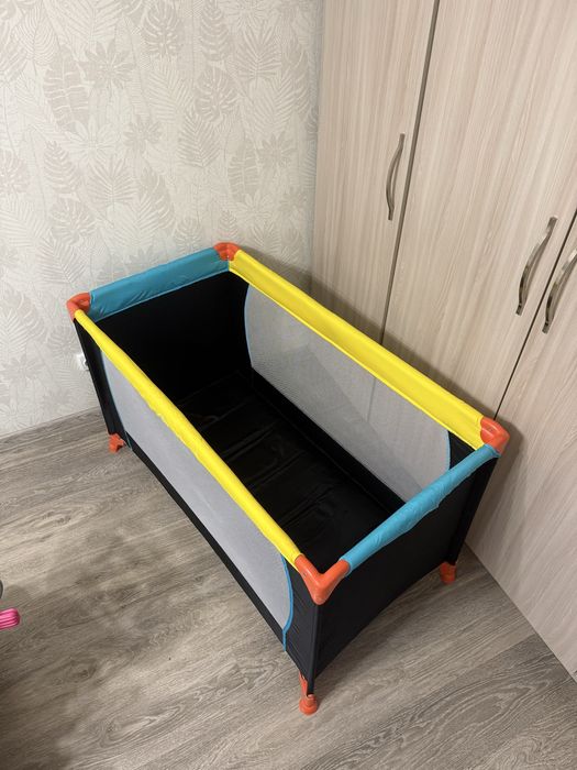 Манеж, кроватка переносная