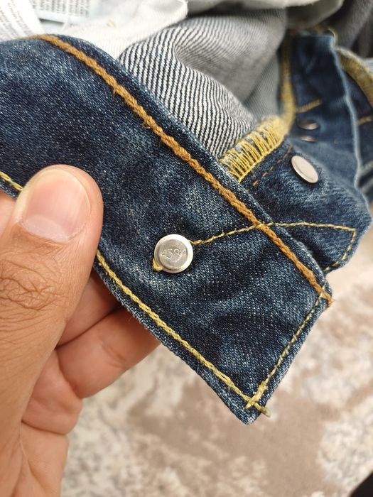 Oригинальные джинсы Levi's 501