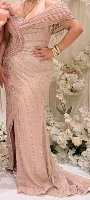 Vand rochie kosovo
